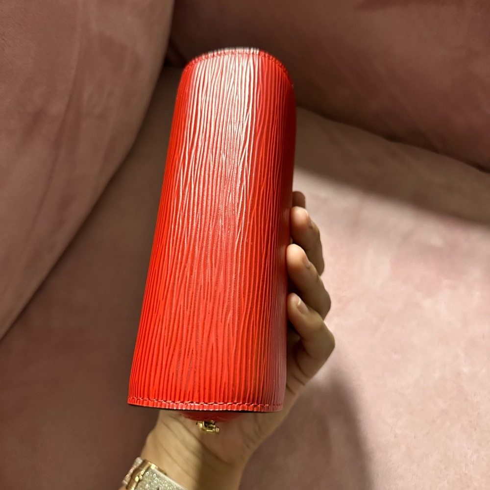 Louis Vuitton Epi Dauphine Leather Cosmetics Pouch Purse - LV Authentic Red Epi - Picture 17 of 17